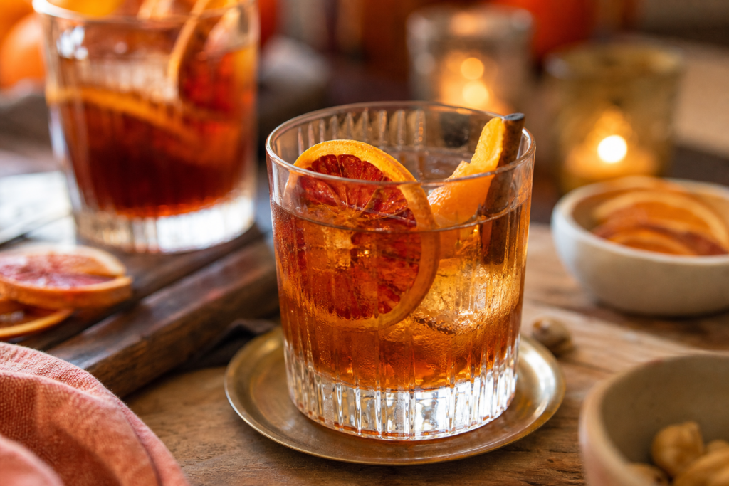 Cognac Old Fashioned à l’orange sanguine et aux épices douces — illustration 1